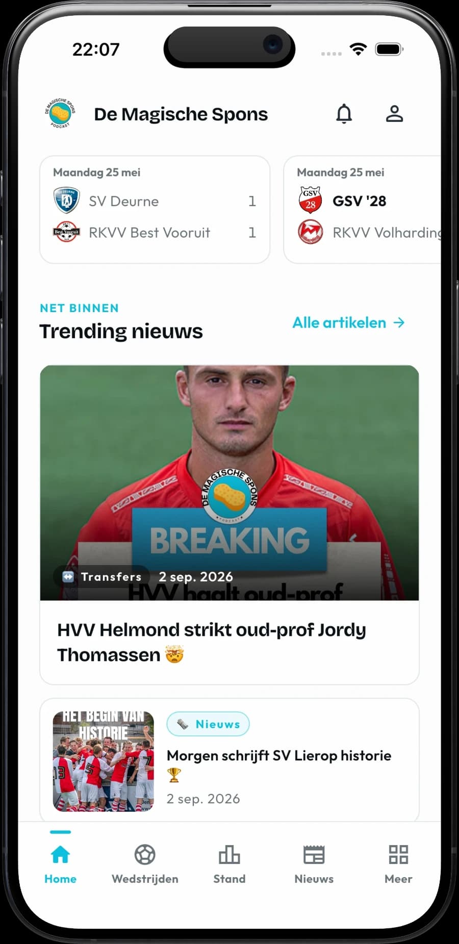 Startscherm van de app met het laatste nieuws en de uitslagen van het weekend